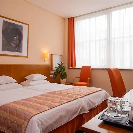 Lycium 4* Debrecín