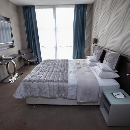 Lycium Hotel 4*