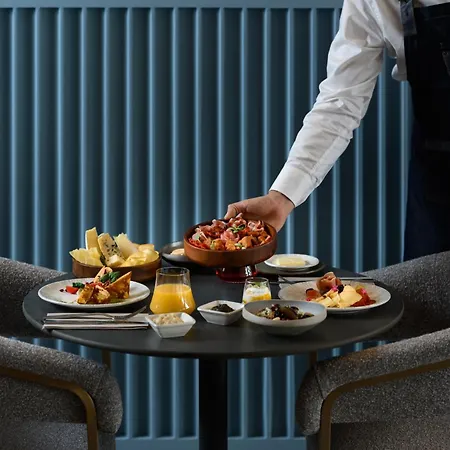 Lycium - Handwritten Collection Hotel