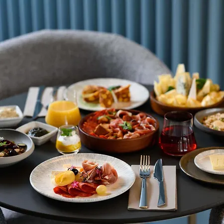 Lycium - Handwritten Collection Hotel Debrecen
